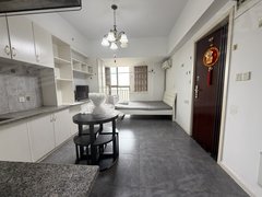 常熟万达广场万达广场中心万达单身公寓  免费停车 随时可看 拎包入住 家电齐全出租房源真实图片