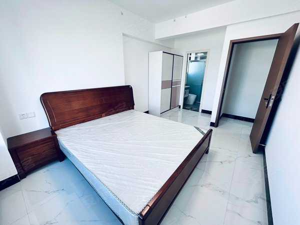 南宁西乡塘石埠西明蓝湾西乡塘客运站,西明蓝湾精装三房仅十张出头就