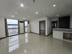 宜昌西陵CBD三医院旁鸿华时代办公室出租也可以配家具居家出租1500一月出租房源真实图片