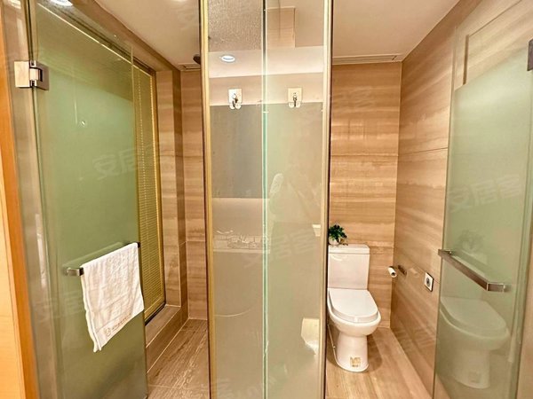 近锦鲤大厦,天虹商场,电子市场,观澜二中出租房源真实图片