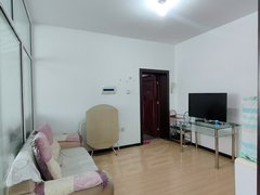 鸡西鸡冠鸡冠城区局一附近步梯3楼 家具家电齐全 包物业供暖 能洗澡 年租出租房源真实图片