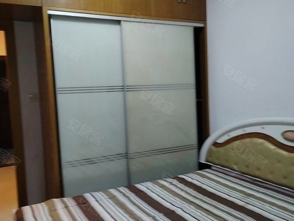 海门海门市区海南路国际车城国际车城2室1厅1卫精装修出租房源真实图片