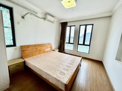 台州椒江葭沚台州学院对面 1700包物业和车位 整租精装三室 天然气做饭出租房源真实图片