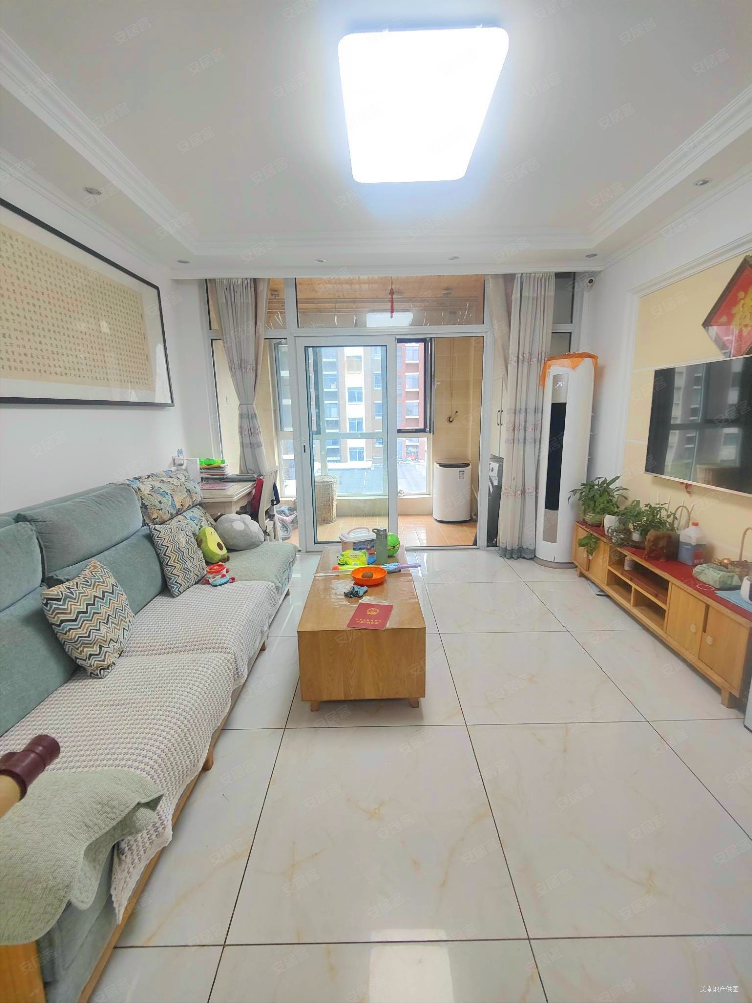 高迪墨香郡2室2厅1卫92.87㎡南北125万