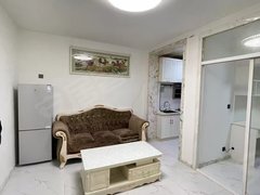 辽源西安西安城区半年6.千 阳光新城A区一楼,两室精装家电齐全,有空调出租房源真实图片