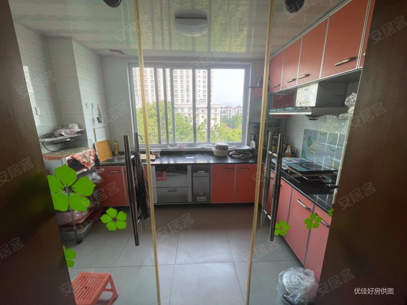 单价4000买安中旁丽景嘉园精装四房双卫带车位急售