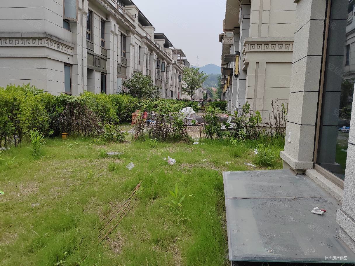 新城棠樾排屋上下六层实用面积大小区新价格便宜