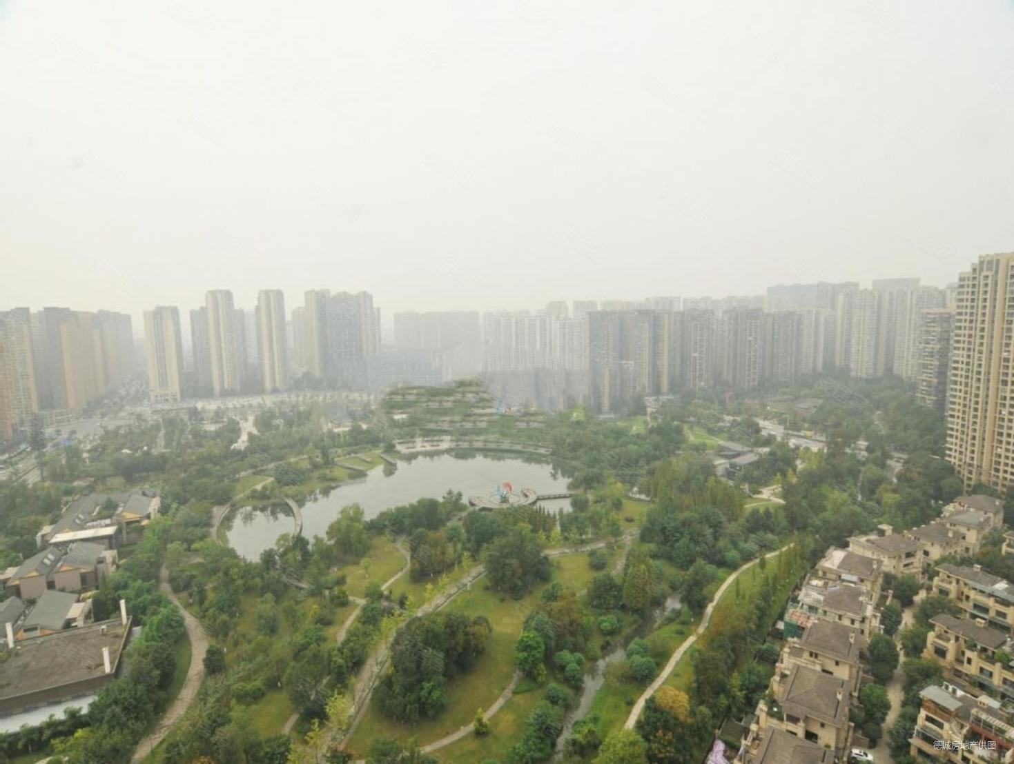 复地雍湖湾4室2厅3卫197㎡南北1100万