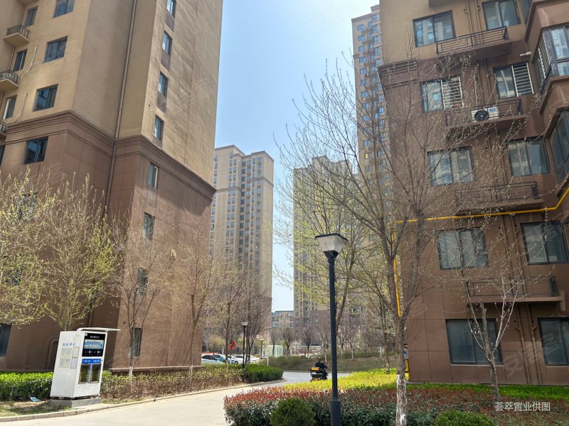 龙泊湾93平送12平!中间楼层房东诚心出售