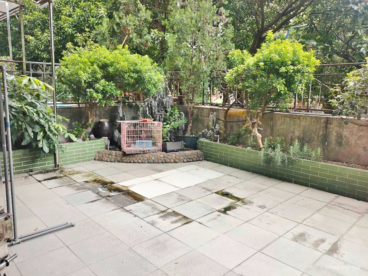 滨侨苑必看房有钥匙在手新华五小地铁口专做小区