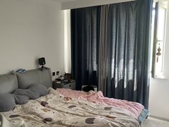 阜新海州海州城区山北街小区,步梯五楼,一室一厅,57平,精装修,家电齐全,出租房源真实图片
