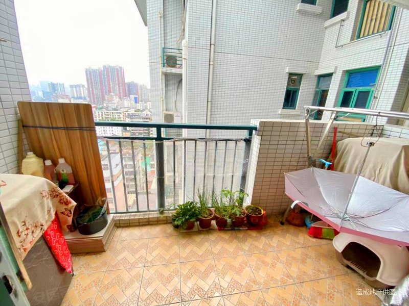 锦隆花园南北向三房带主套业主急售145万超笋价