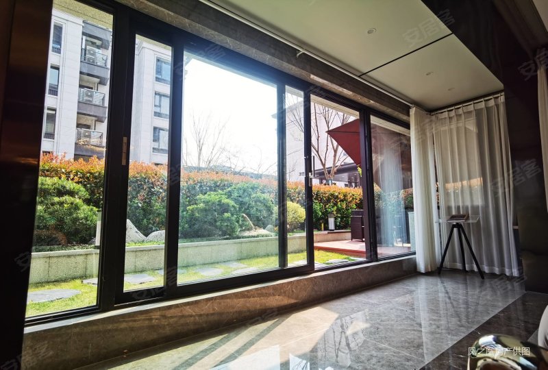 瘦西湖壹号院一楼带院子双车位挑高地下室多套在售样板房