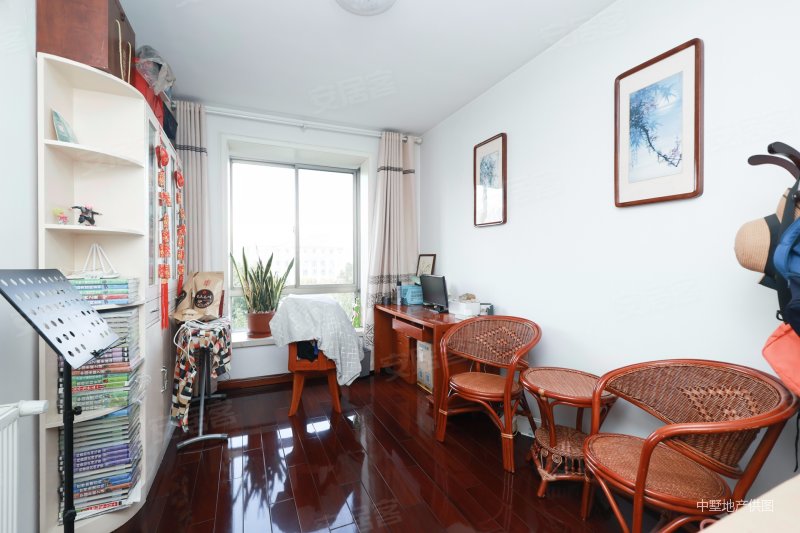 双卫格局 小区绿化高 商业配套齐全 南北通透 中间楼层,翠竹园c区二手