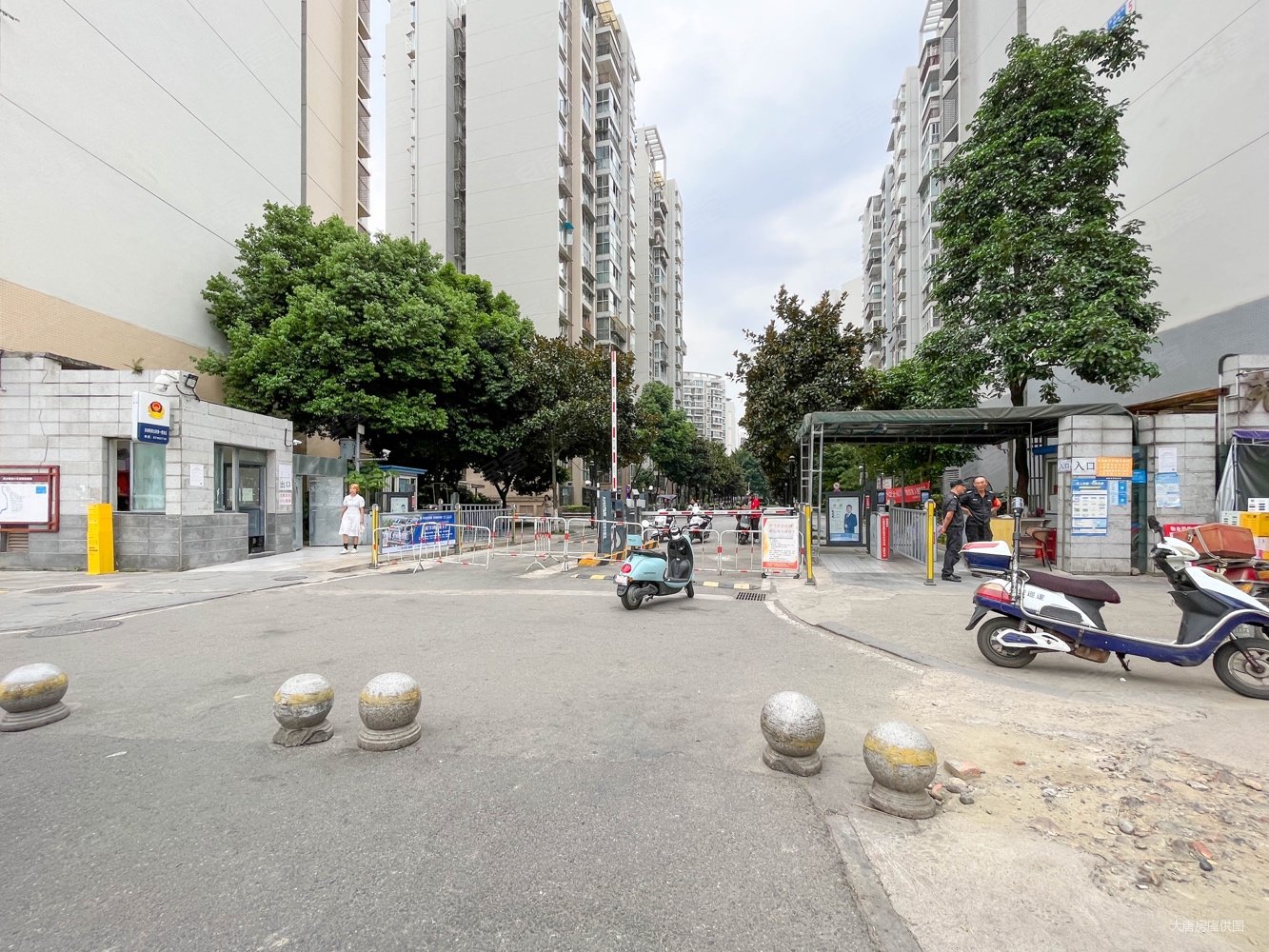 青羊区成都西站清水路苑套三单卫急售有钥匙随时看