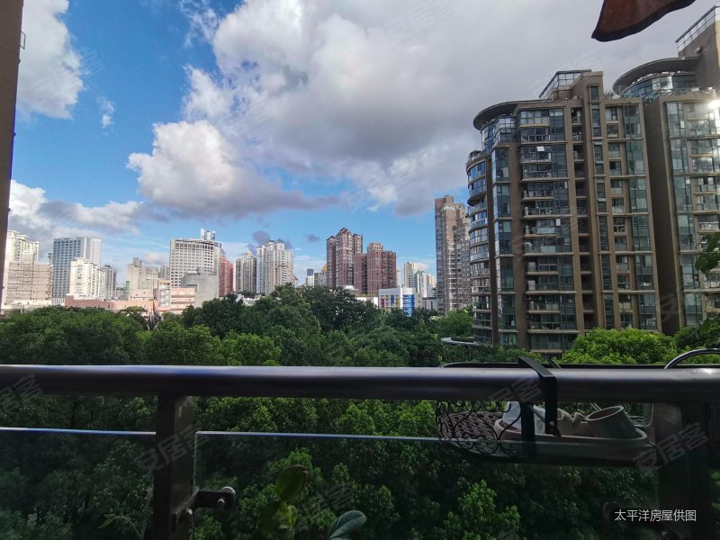 上海房产网>上海二手房>普陀二手房>武宁二手房>新湖明珠城(二三期)>