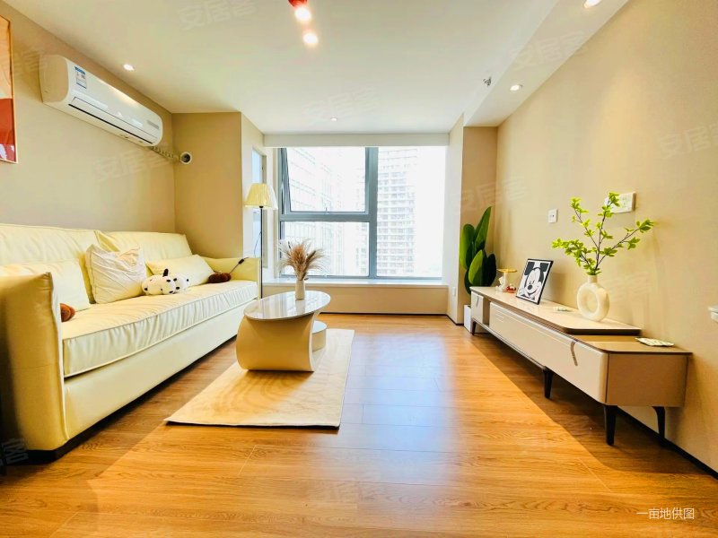 临地铁 交通便利,正荣中心天寓二手房,105万,2室2厅,1卫,44平米-南京