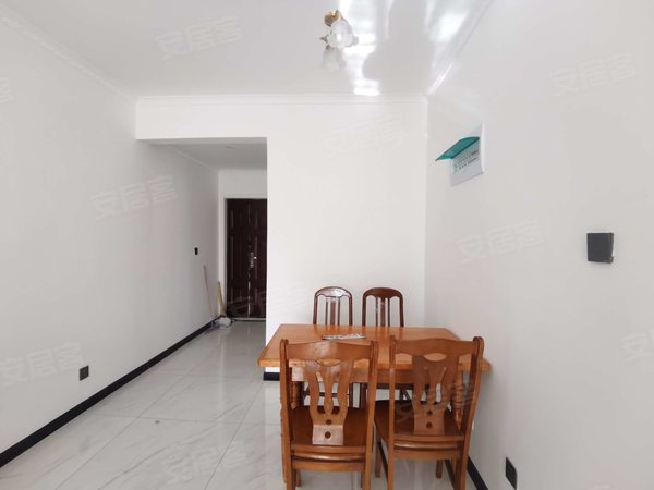 宝鸡渭滨清姜轩苑尚品409医院对面西六路轩苑尚品 2室2厅1卫 精装修