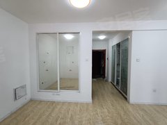 一中陪读 广泽紫晶城 电梯5楼 56平米空调精装2室1厅
