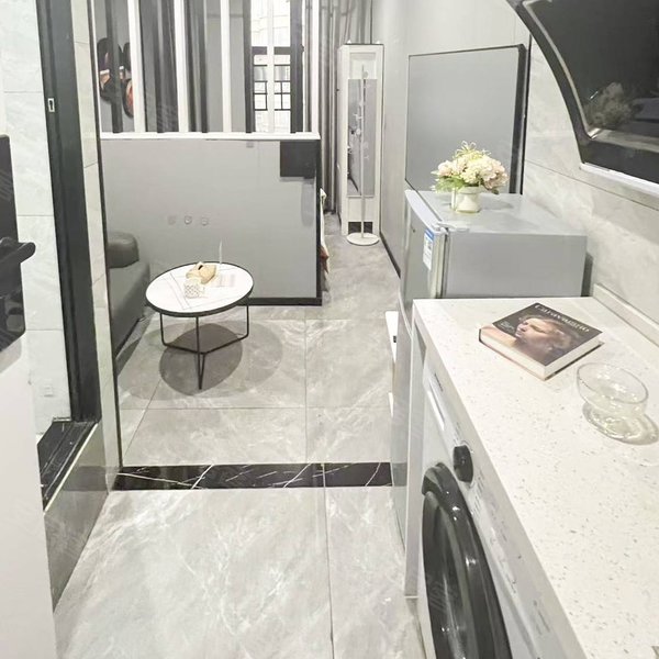 整租｜青年公寓~解放西路~出门酒吧一条街~年轻人的专属