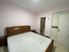 周口川汇东新区建业森林半岛，押一付一 无中介费，随时看房，入住，出租房源真实图片