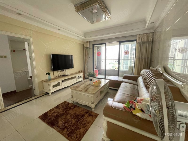 业主急售 富丰君御 有钥匙可签约 带精装修 配套齐全