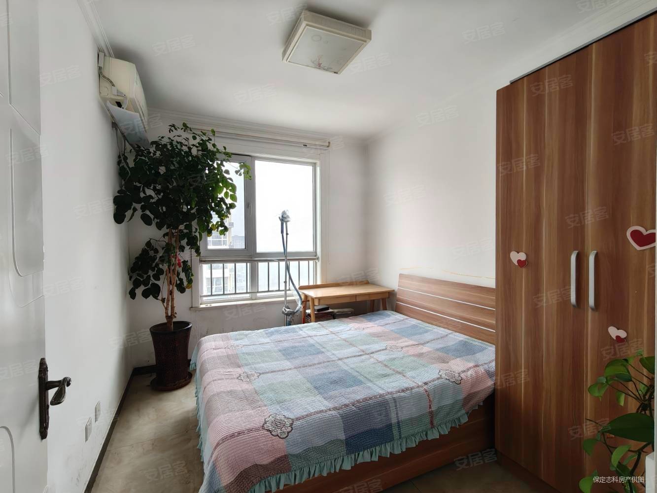 盛和嘉园3室2厅2卫131.55㎡南北93.6万