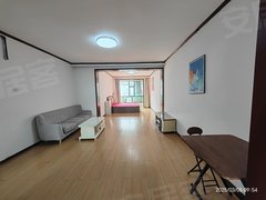 延边延吉发展区月付!恒润地一城 两室一厅 3楼 发展 家电齐全 南北通出租房源真实图片
