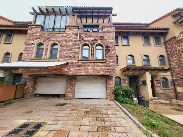 上海青浦赵巷莫奈花园(别墅)莫奈花园别墅 居家办公 可长签 面积大 空