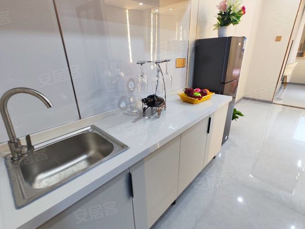 金华东阳东阳江北九龙公馆(别墅)东阳商城 九州汇 人民医院附近 电梯公寓 有带阳台房可选出租房源真实图片