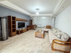 铜仁碧江碧江城区天都江景房,四室带母子车位,家具家电齐全,拎包入住,出租房源真实图片