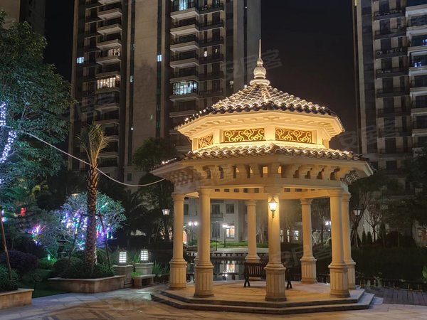 汕头濠江濠江城区恒大金碧江湾恒大金碧江湾 4室2厅2卫出租房源真实