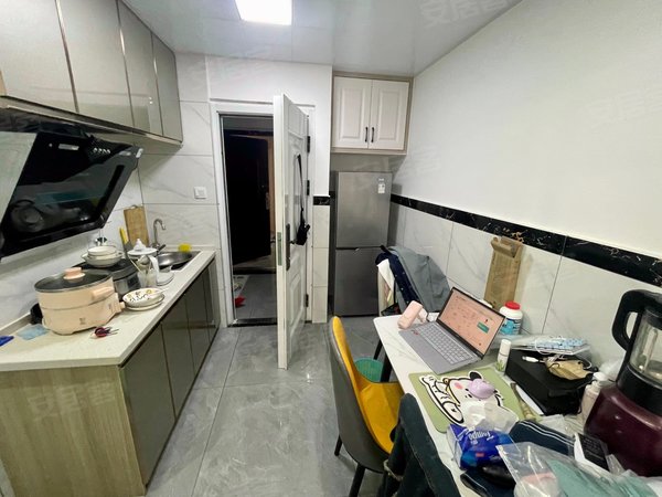 杭州临平乔司三角丰收湖嘉园二区丰收湖嘉园 乔司南地铁口 独厨独卫