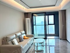 武汉汉阳郭茨口A年前价格大刀砍。手次出租。自住装修。三米大阳台。出门大公园出租房源真实图片