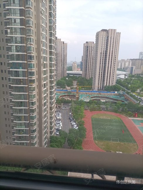 恒大滨河左岸,南北通透,可看汾河,每个功能间,都有窗户