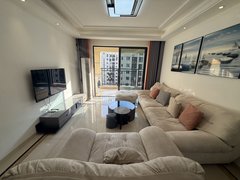 赣州开发区东江源大道厚德书院旁近碧桂园锦江国际中海地产出租房源真实图片