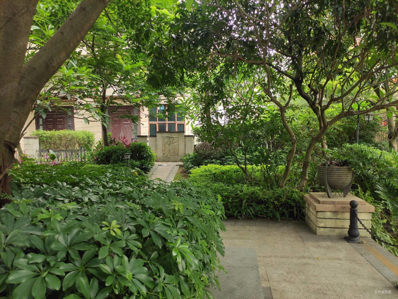 带前后花园 龙光别墅次新小区 交通便利近地铁 滨实书孢,龙光棕榈水岸