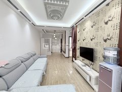 贵阳乌当新添寨精装 押三付一 整租 阳晨美林 124平 4室 带屋顶花园出租房源真实图片