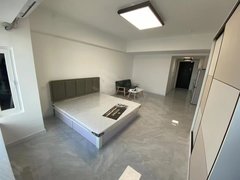 大连西岗香炉礁百年港湾莱弗家公寓,拎包入住,干净整洁,看房约!出租房源真实图片