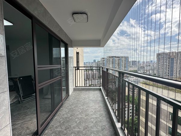 福州晋安新东区建发悦府原业主自住豪装!