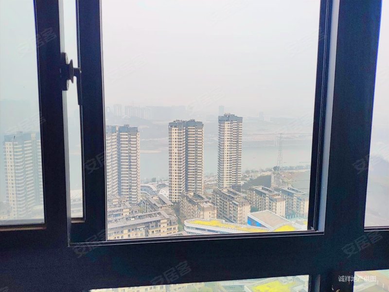 次新小区环境优美出门弹子石万象汇洋人街新五院铂悦澜庭三房