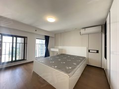 东莞黄江天虹近邻益 正杨 融创公园首府3房带家私家电 看房方便出租房源真实图片