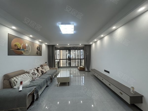 商丘睢阳万达广场雍景台雍景台精装大四室,全新家具家电出租随时看房出租房源真实图片
