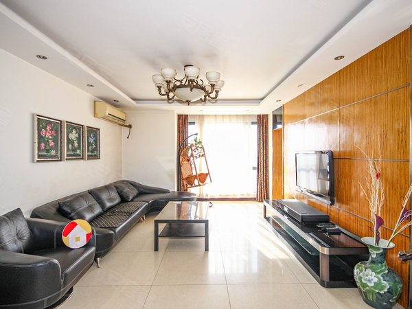 天津河西越秀路海天尚景园海天尚景园 3室2厅2卫 157平 电梯房 精装修