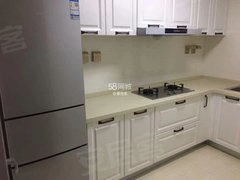 大连甘井子华南远洋荣域 2室1厅1卫出租房源真实图片