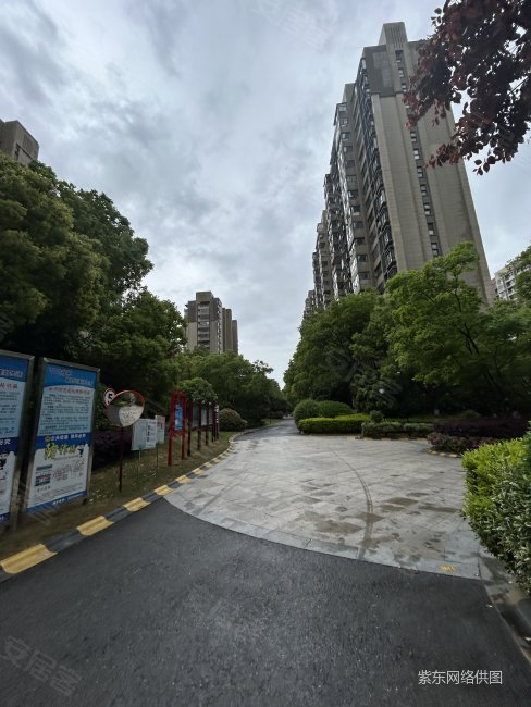 上下两层 带挑高 可看仙林湖公园,保利罗兰香谷二手房,330万,3室2厅,2