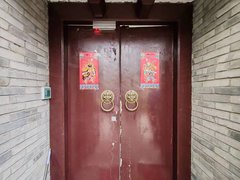北京东城雍和宫安定门，北锣鼓巷，鼓楼，交道口，临街开门，独门独户看房有钥匙出租房源真实图片