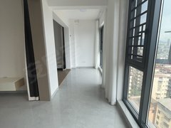 桂林灵川八里街城区叠彩一路之隔 中央城 精装3房 家具家电齐全 全屋定制出租房源真实图片