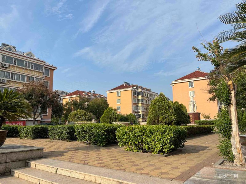 荷香园 中间楼层 精装三居室 仅售54万 全明户型 房主急售