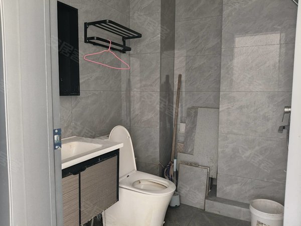 金华婺城婺城新区怡景聚贤庭聚贤庭，带车位，视野无遮挡，楼层好，交通便利，可随时看房出租房源真实图片